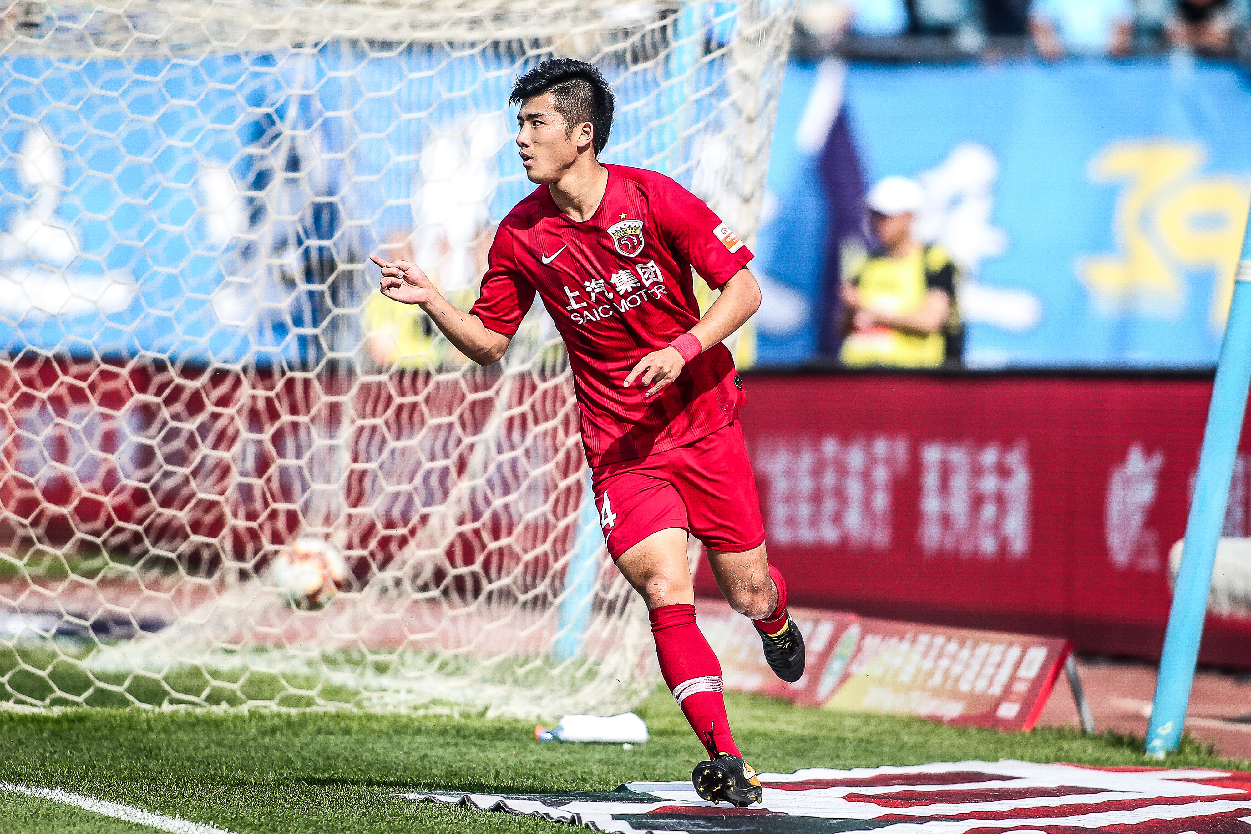 这座奖杯便 这座奖杯便